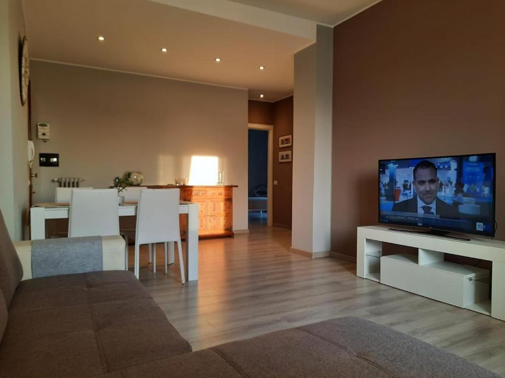 דירות מונצה La Casa Di Penny מראה חיצוני תמונה